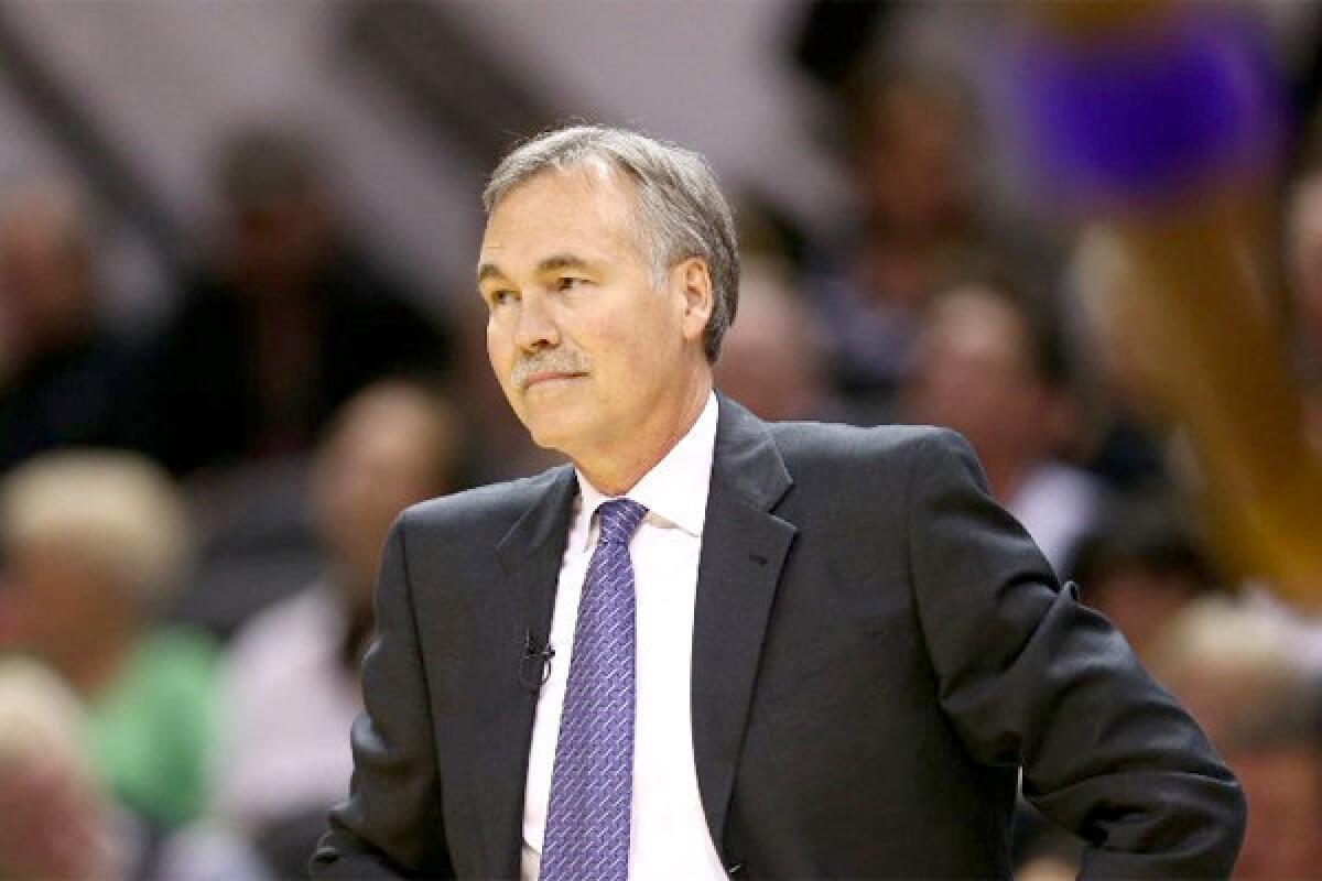 Mike D'Antoni's Lakers have failed to meet expectations, but the coach says he and the team will persevere despite his -- and the team's -- cloudy future.