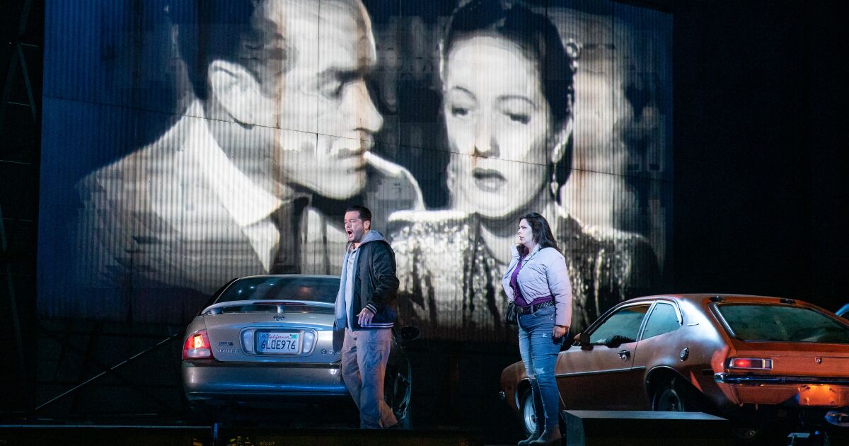Review: L.A. Opera reimagines a Donizetti heroine as victim of insurrectionist America