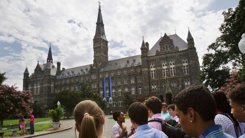 Prospective students tour Georgetown University