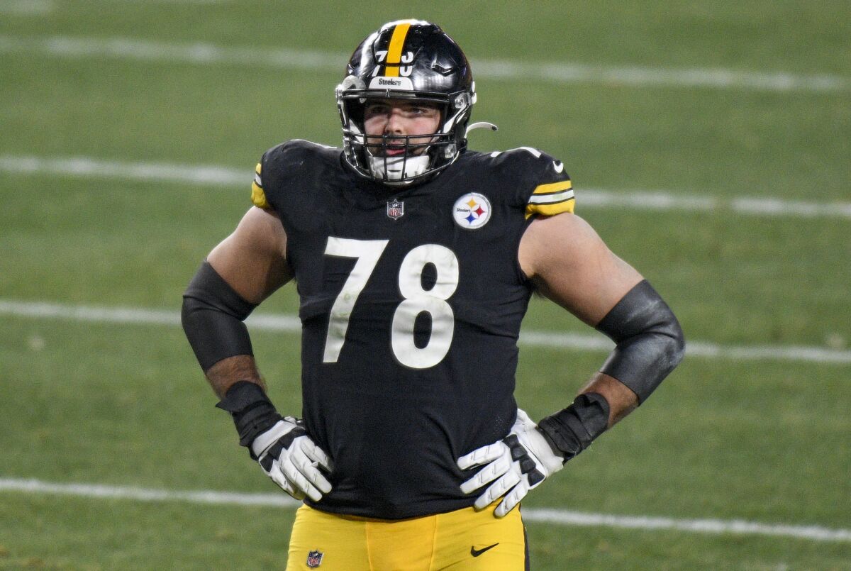 Pittsburgh Steelers offensive tackle  