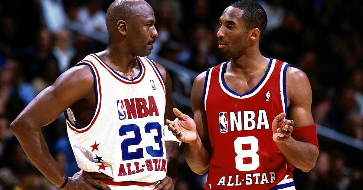 Lakers' Kobe Bryant passes Michael Jordan on NBA's all-time scoring list -  Sports Illustrated