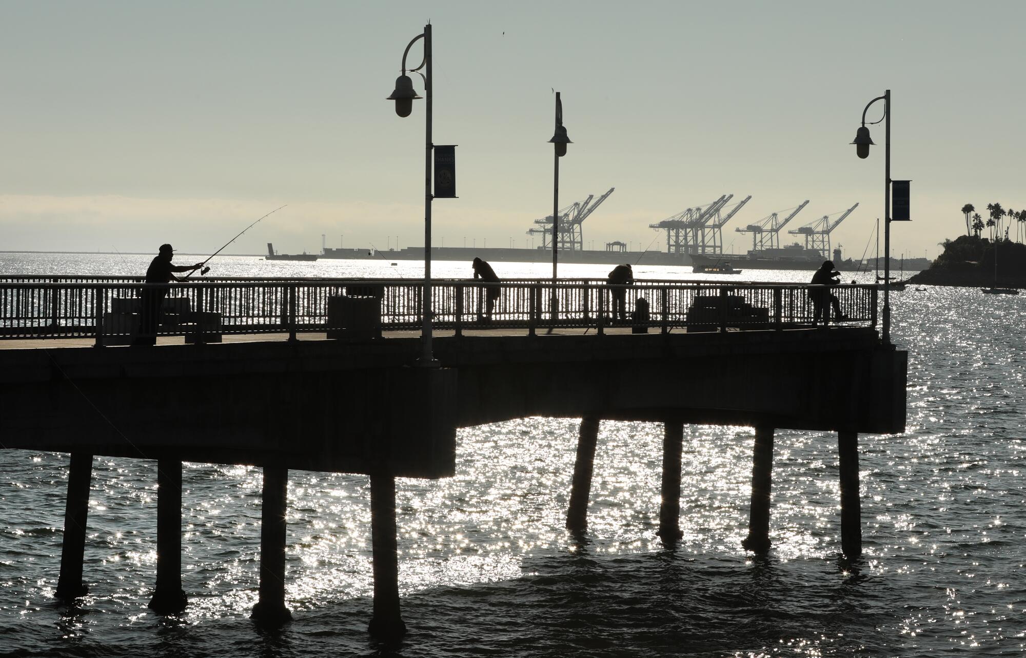 Muelle conmemorativo de los veteranos de Belmont en Long Beach.