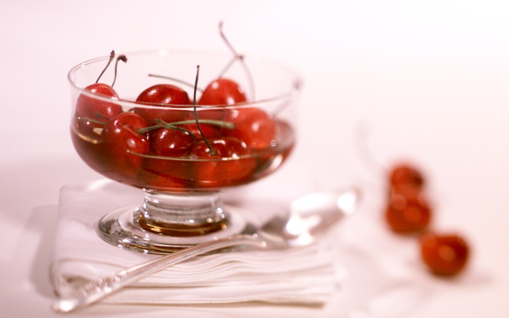 Cherries with plum wine