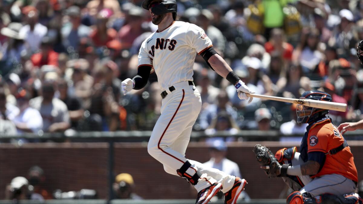 San Francisco, USA. August 10, 2021: San Francisco Giants third baseman Kris  Bryant (23) getting ready to bat his first inning RBI double, during a MLB  game between the Arizona Diamondbacks and