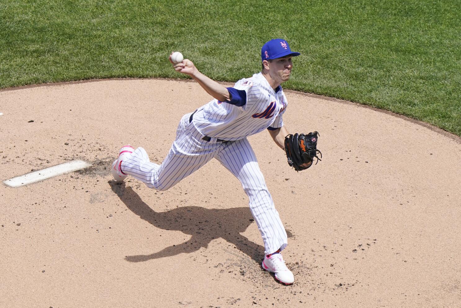 NY Mets' pitcher Jacob deGrom exits Sunday's game vs. Diamondbacks