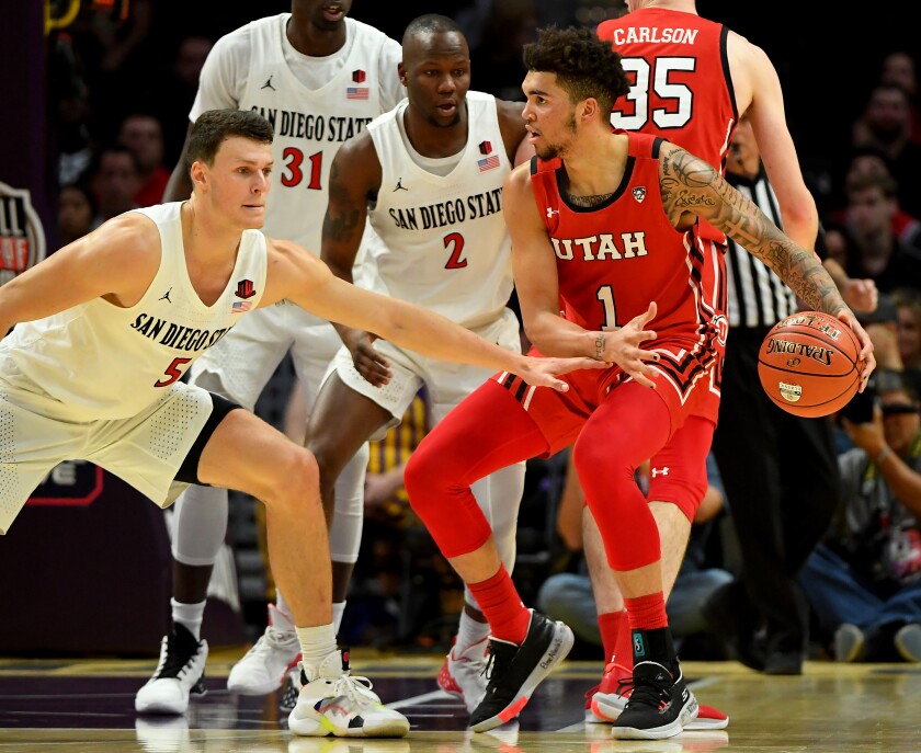 Aztecs Blow Out Utah At Staples Center Improve To 12 0 The San