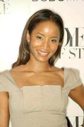 Dancer/actress Faune Chambers backstage at the BCBGMaxAzria Fall 2009 fashion show