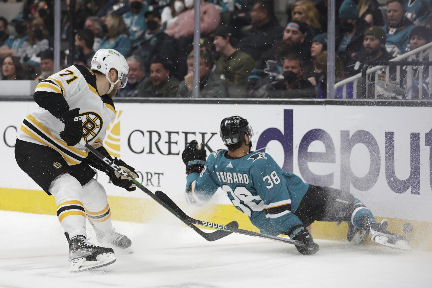 Bruins beat Sharks 3-1 for their 3rd straight win