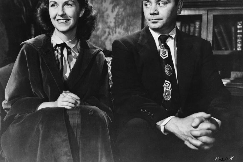 Betsy Blair and Ernest Borgnine “Marty” (1955)