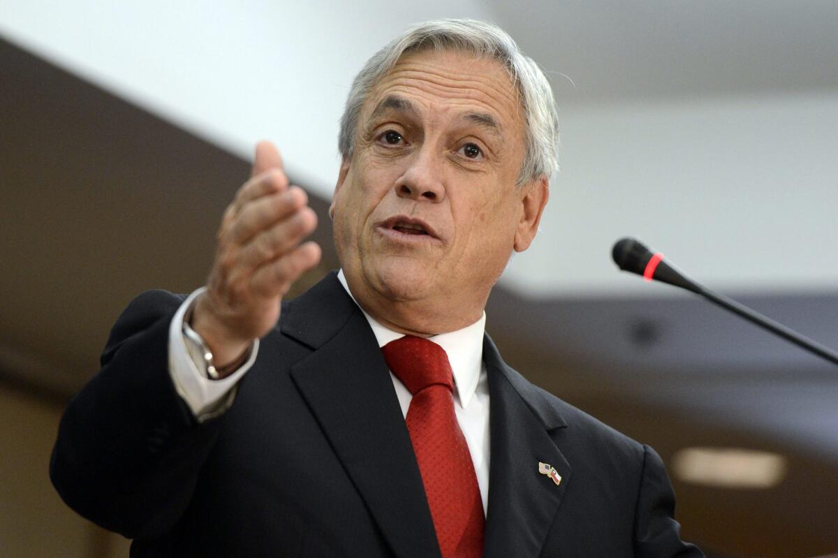 El expresidente chileno y eventual candidato a un nuevo mandato Sebastián Piñera planteó reformar las leyes de inmigración para facilitar la expulsión de "indeseables".