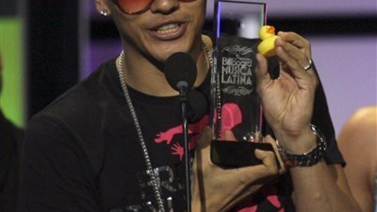 Daddy Yankee Enters Hall of Fame at Latin Music Awards – Billboard