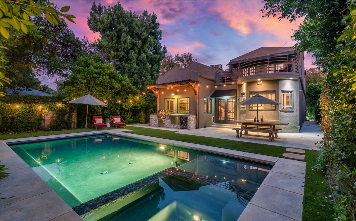 Shawn Ashmore's Studio City home has found a buyer.