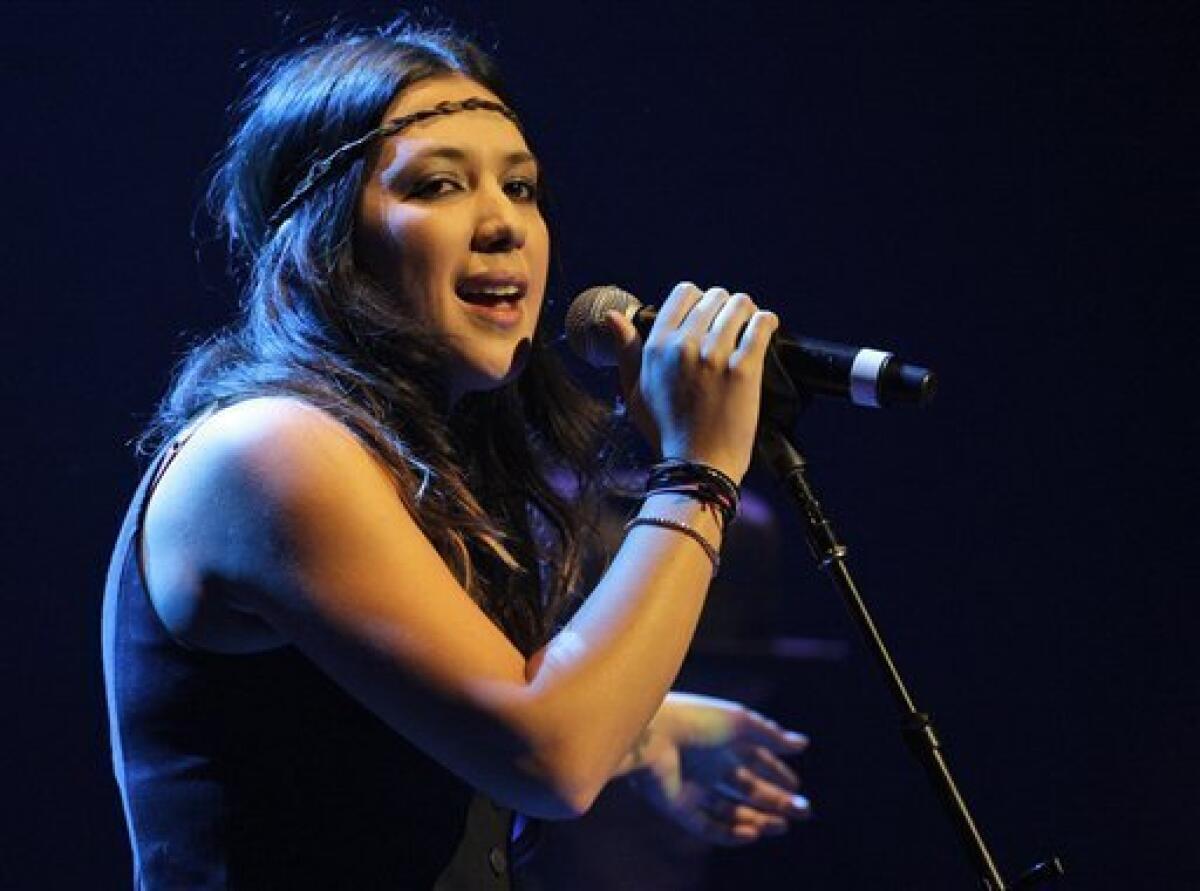Michelle Branch says The Wreckers will reunite in Nashville