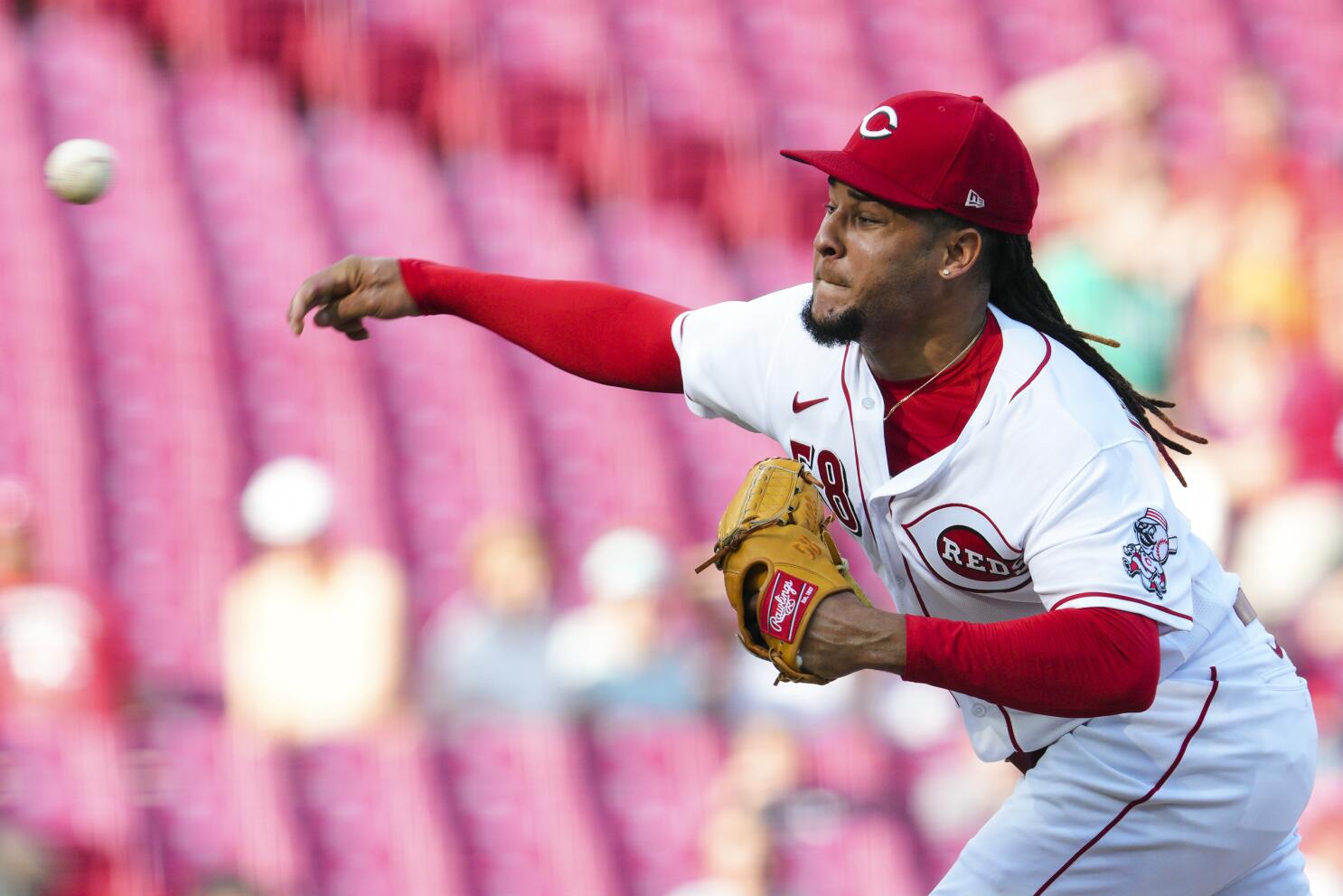 Luis Castillo traded to Mariners: The starts that defined Reds career