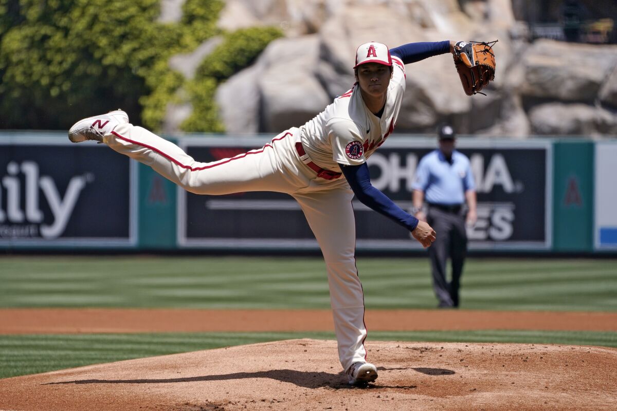 Angels starting pitcher Shohei Ohtani delivers during the first inning Thursday.