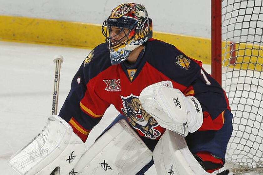 Goalie Roberto Luongo put on a strong performance Sunday in his first start for the Florida Panthers since being traded by the Vancouver Canucks.