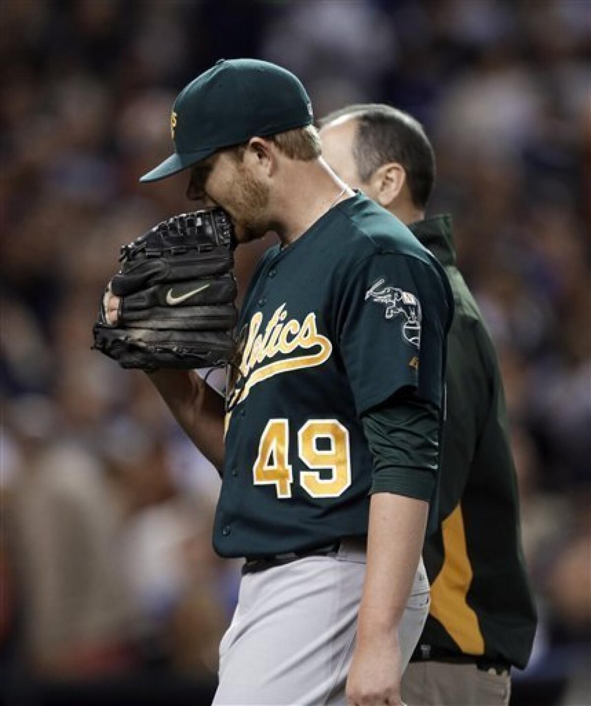 Oakland Athletics top Detroit Tigers with second straight walk-off win