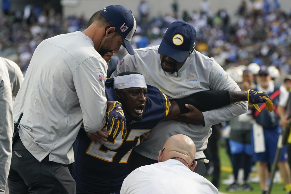 Chargers' JC Jackson out for season with right knee injury - The