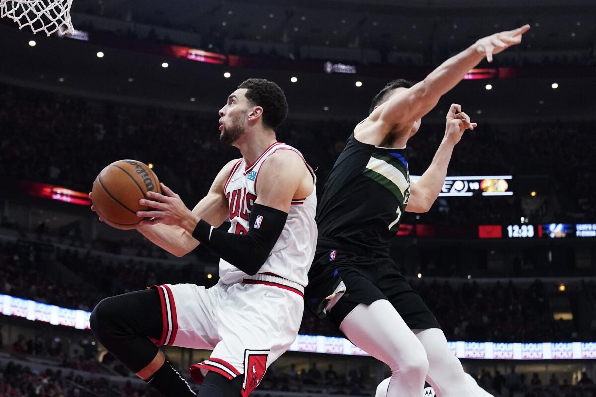 Zach LaVine says he's coming back to the Chicago Bulls - The San Diego  Union-Tribune