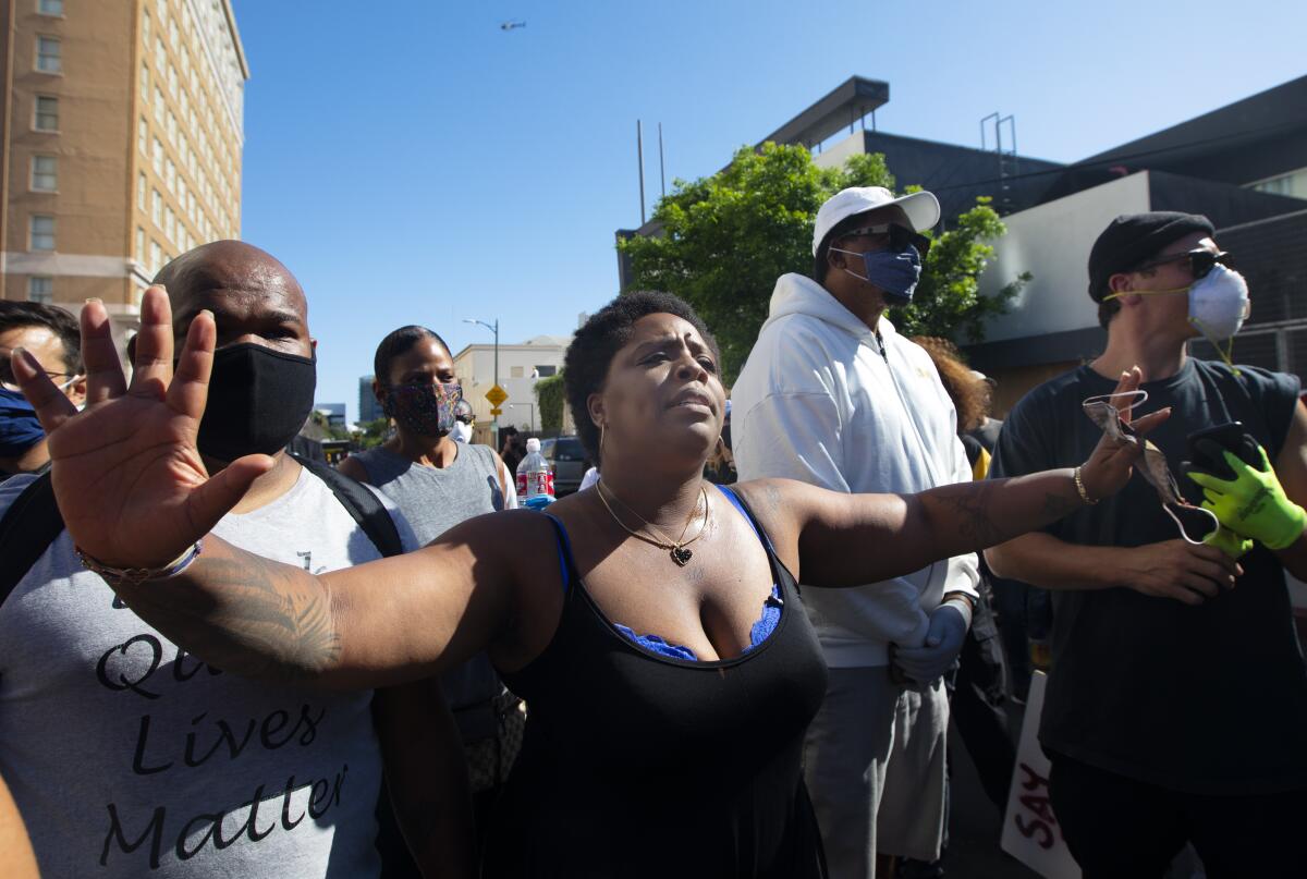 Blm Leader Exclusive: Black Lives Matter opens up about its finances - Los Angeles ...