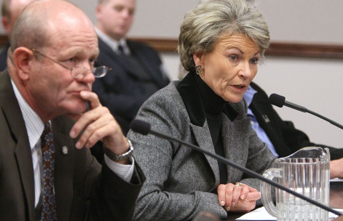 Pat Mulroy testifies at a state Senate hearing