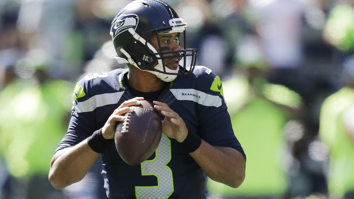 Seattle Seahawks' Super Bowl QB Russell Wilson to Host Nickelodeon's Second  Annual Kids' Choice Sports!