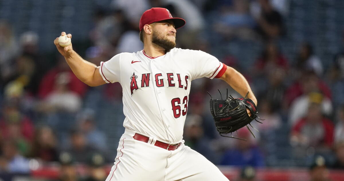 Angels Athletics'i yenerken Chase Silseth sağlam bir dönüş yaptı