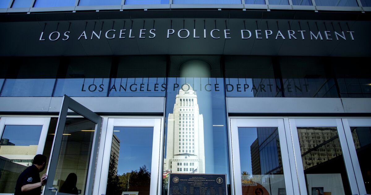 LAPD officer caught saying ‘happy hunting’ before fatal shooting gets 2-day suspension