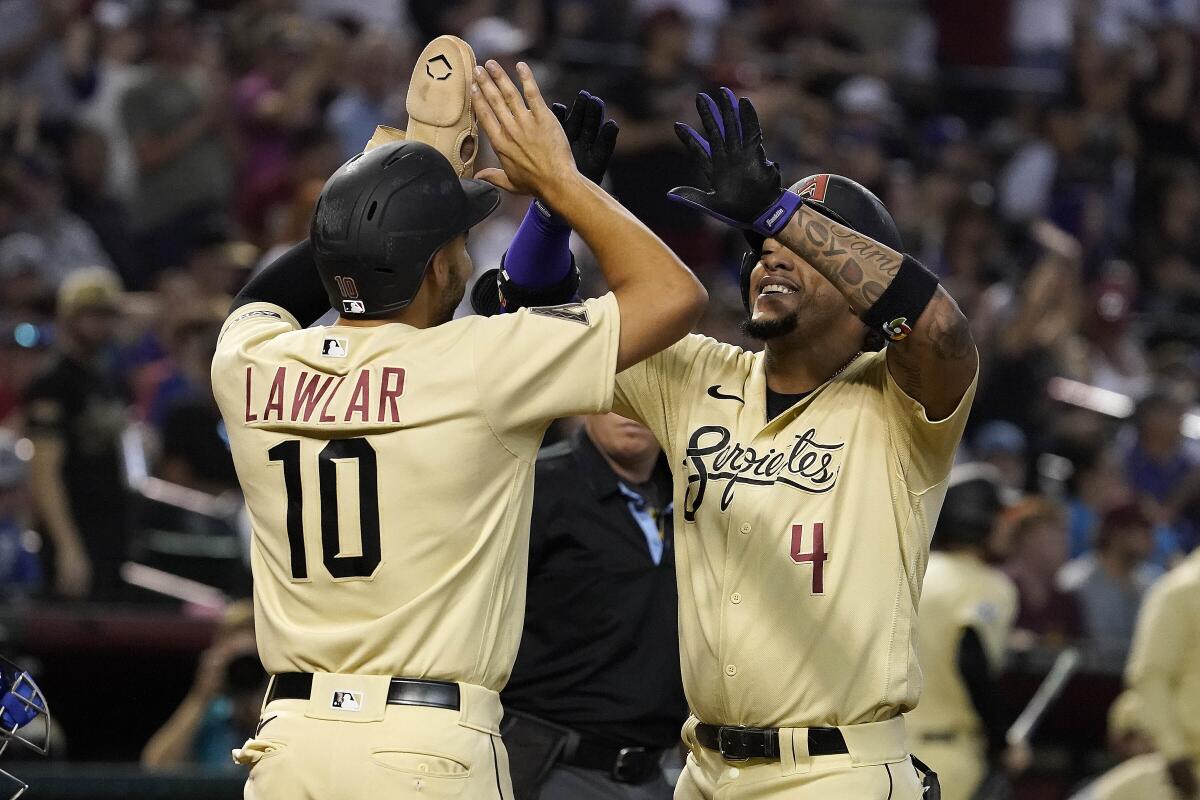 Diamondbacks sweep Cubs with 6-2 win, pass Chicago in NL wild-card race -  The San Diego Union-Tribune