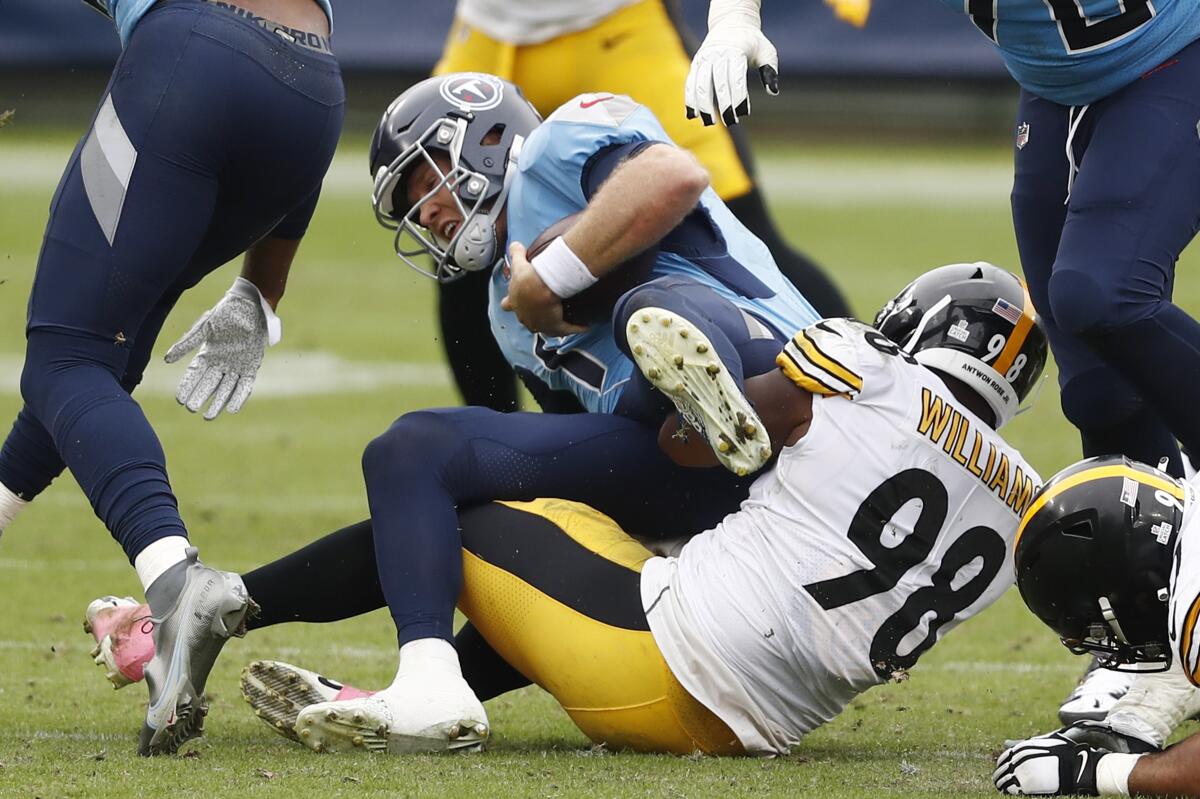 Titans face first loss of season to Steelers, 27-24