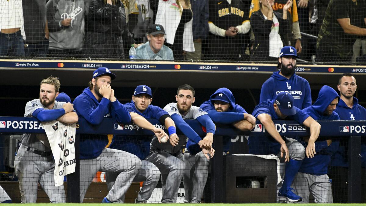 MLB playoffs ALDS, NLDS Game 1 live tracker: Dodgers and Braves stumble  hard; Rangers and Astros eke out wins - Yahoo Sports