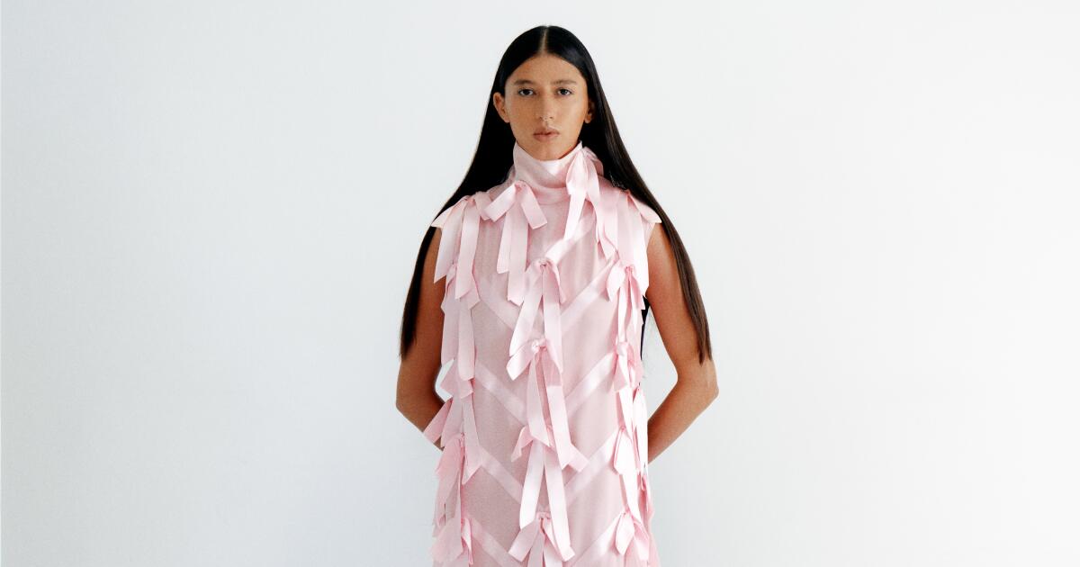 prada pink bow dress Silk mini dress Prada Pink size 42 IT in Silk