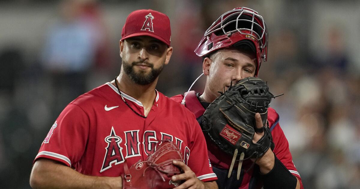 Angels' Trout hits off pitching machine, moving closer to return from injury