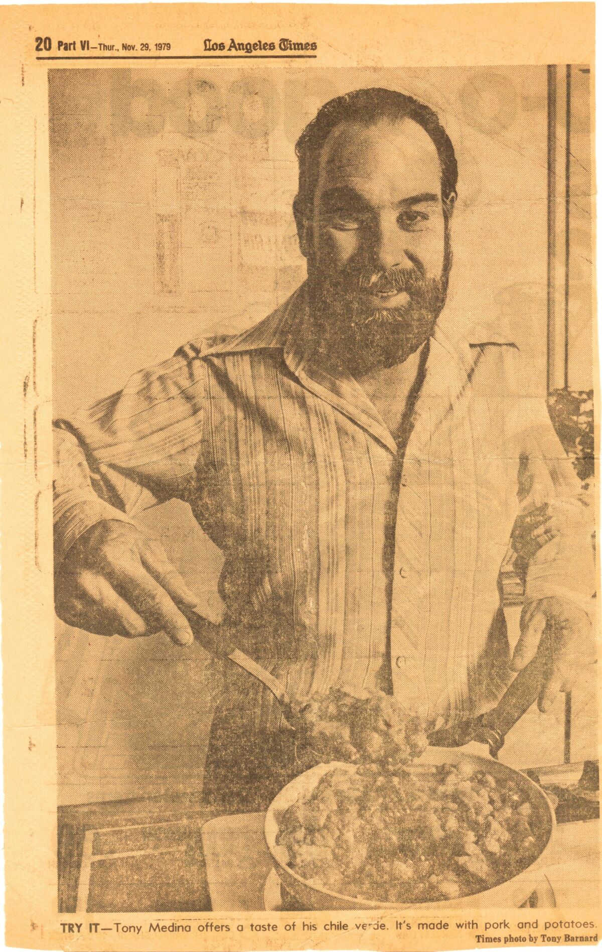 Tony Medina showing his chile verde in a clipping from an L.A. Times Food section story that ran on Nov. 29, 1979.