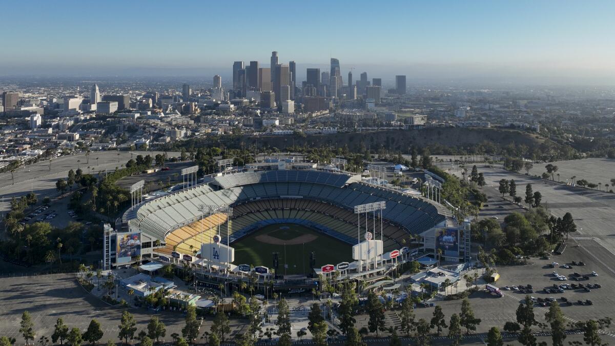 Top 10 Homers In Dodger Stadium History