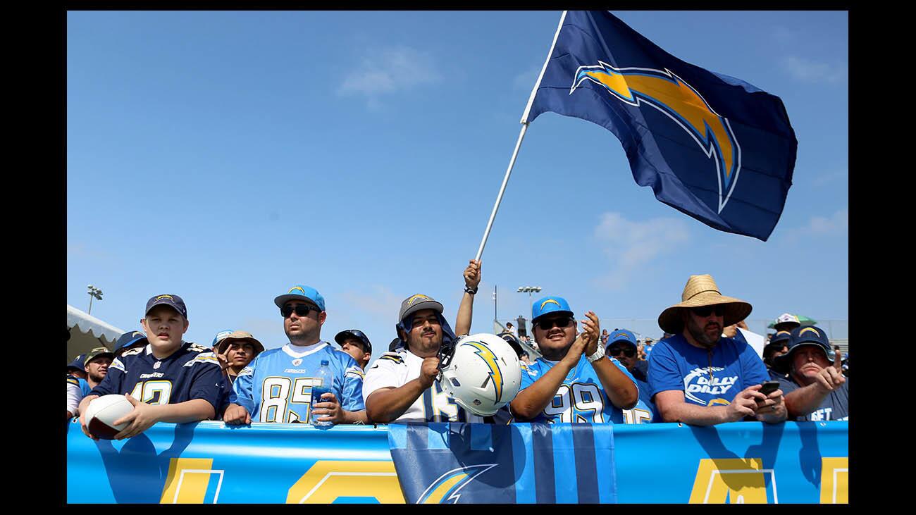 Photo Gallery: L.A. Chargers practice in Costa Mesa