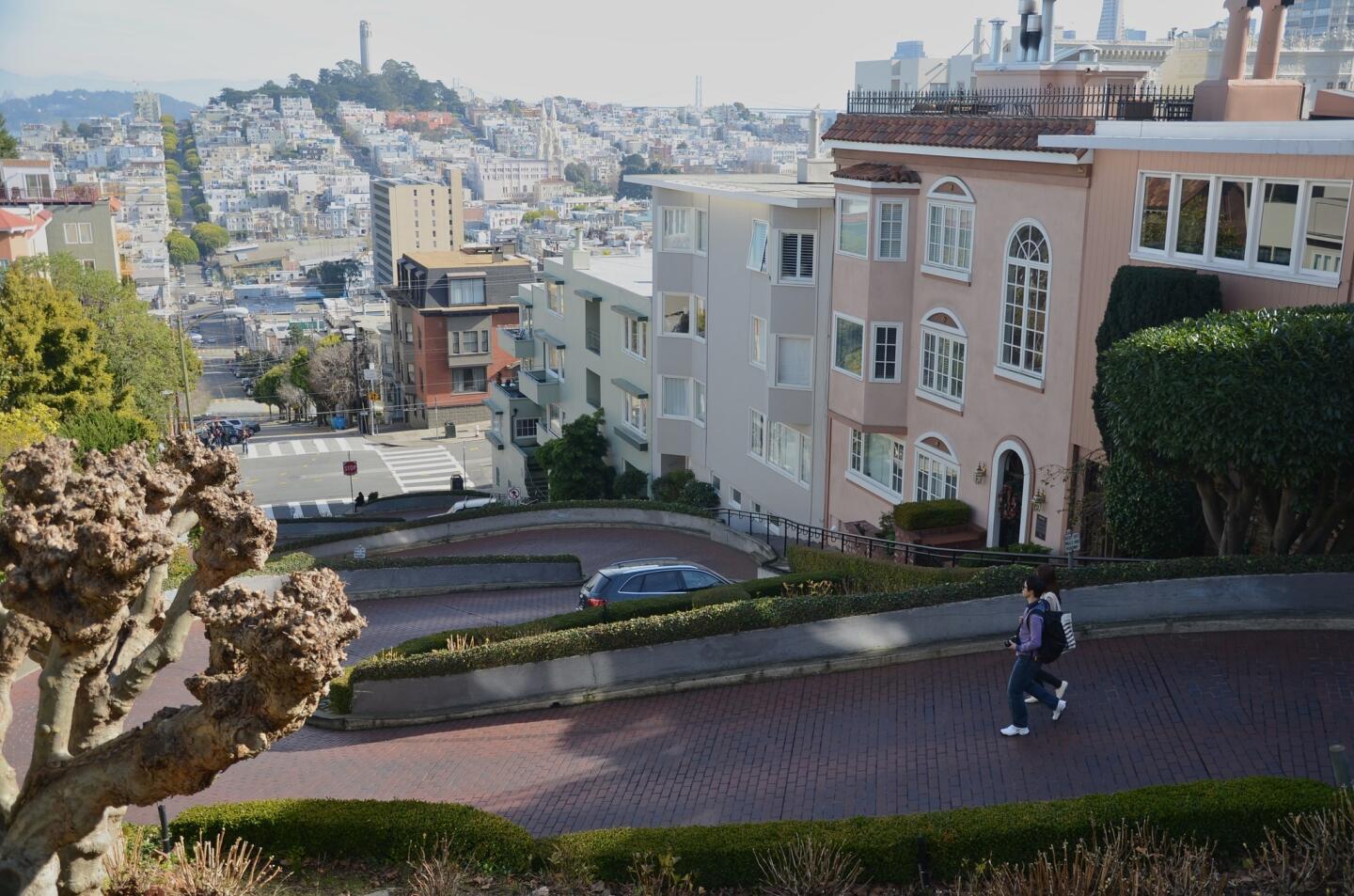 San Francisco: Curves ahead