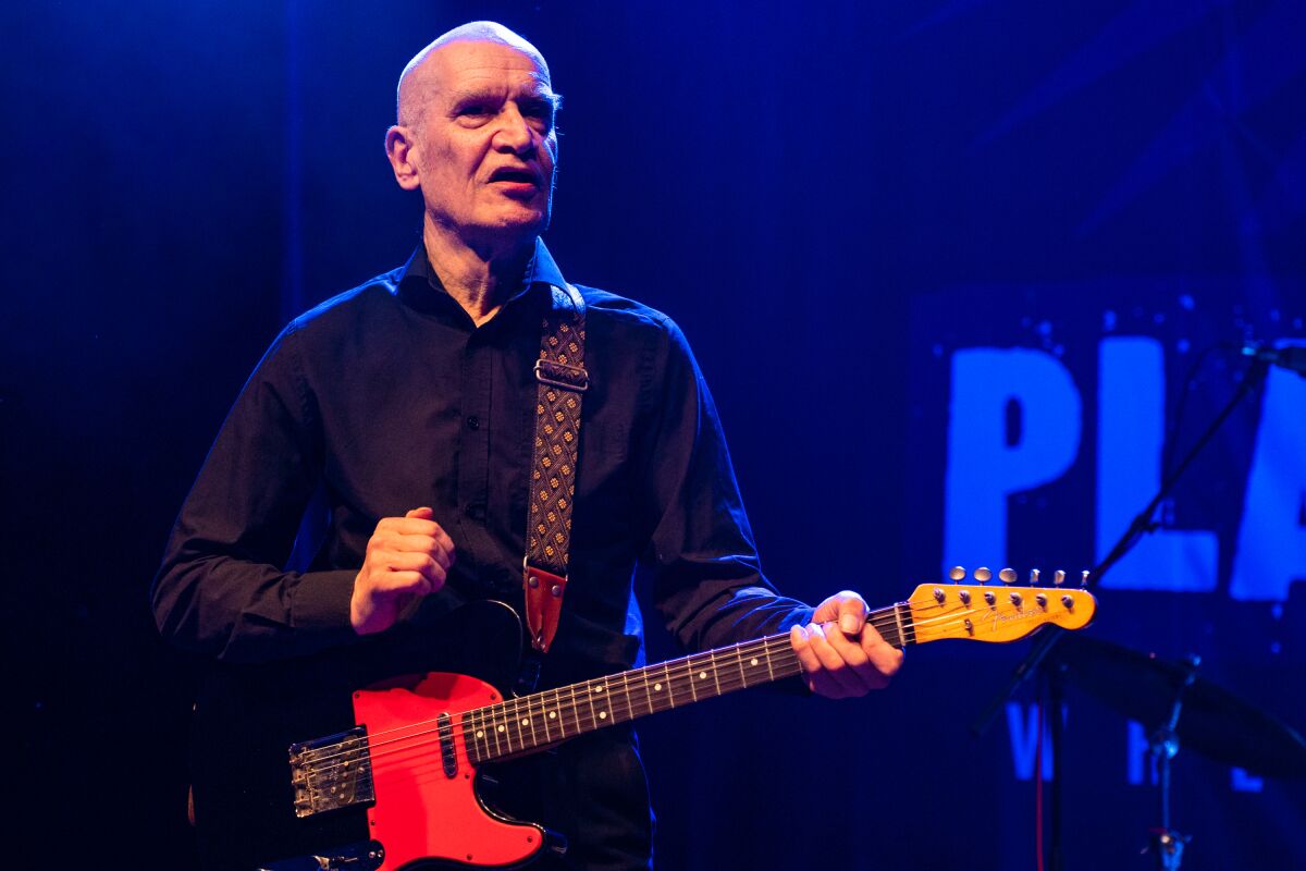 Wilko Johnson, English guitar great, dead at 75: 'First and foremost, I'm  an atheist,' he said in our 2015 - The San Diego Union-Tribune