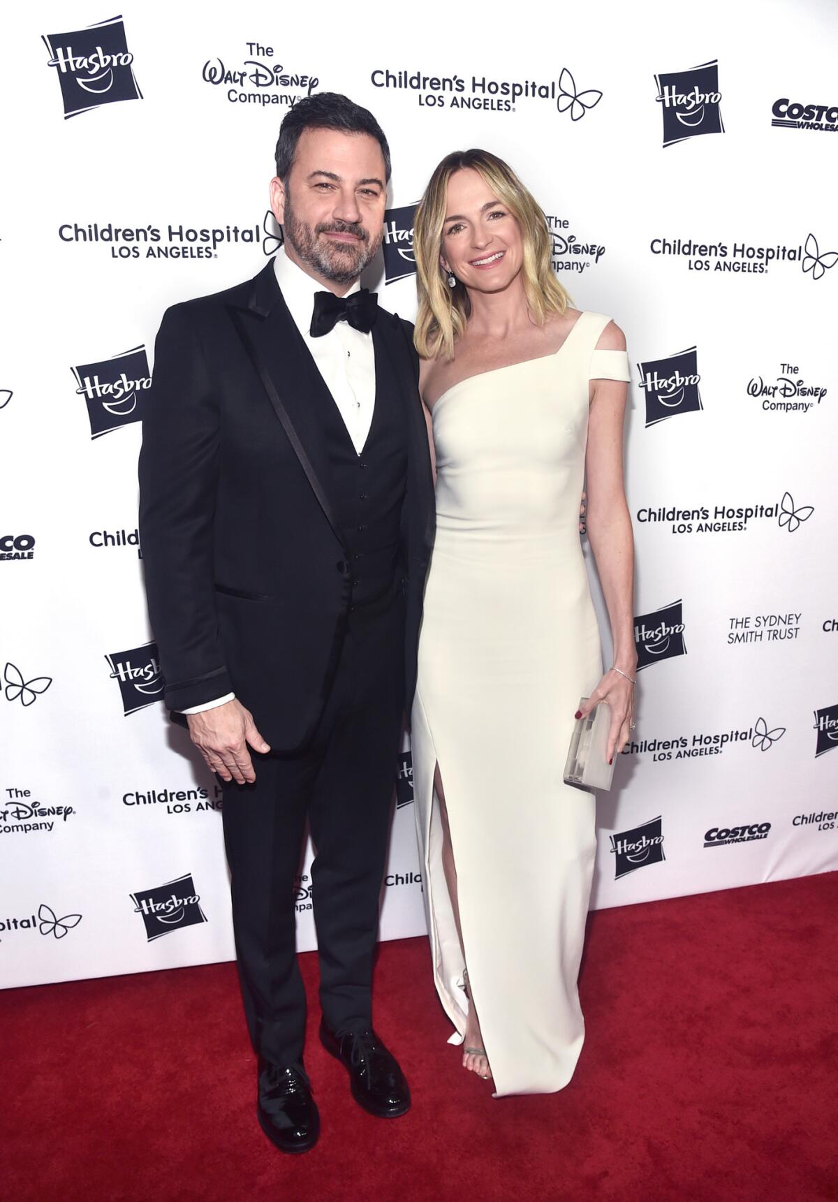 Courage to Care Award recipient Jimmy Kimmel and his wife, Molly McNearney, at the Children's Hospital Los Angeles gala.