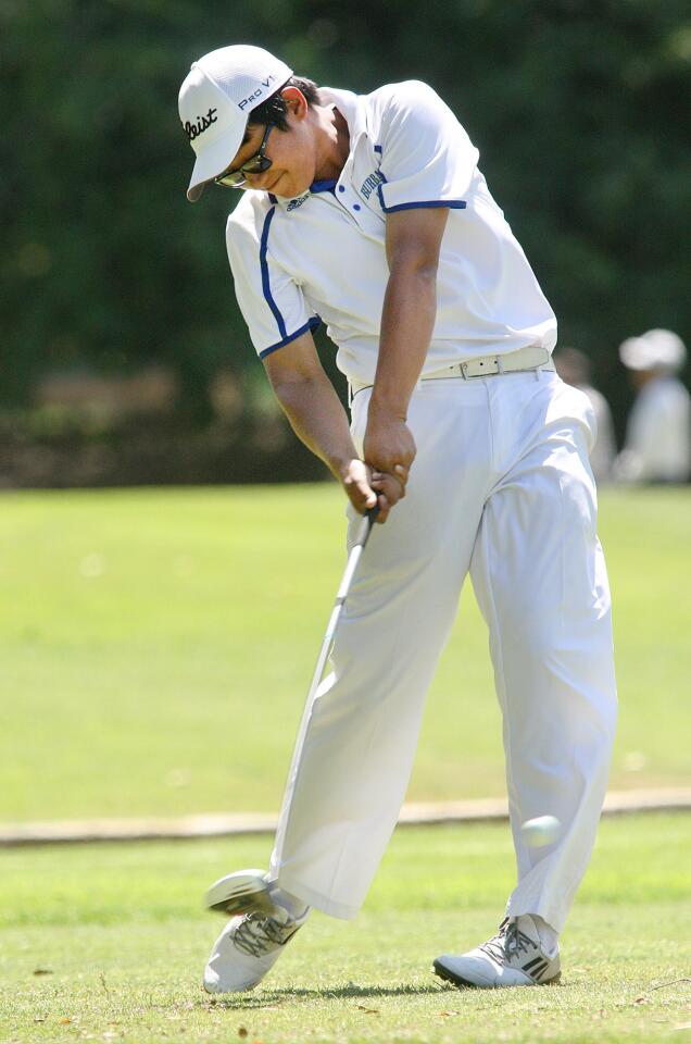 Photo Gallery: Pacific League boys golf at Harding Golf Course