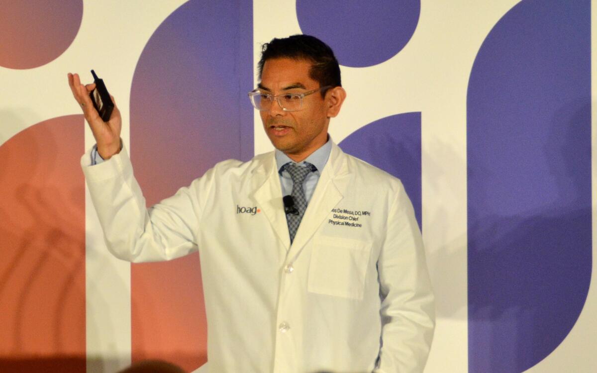 Dr. Charles De Mesa received requested funding of $400,000 during Thursday night's Hoag Innovators meeting.