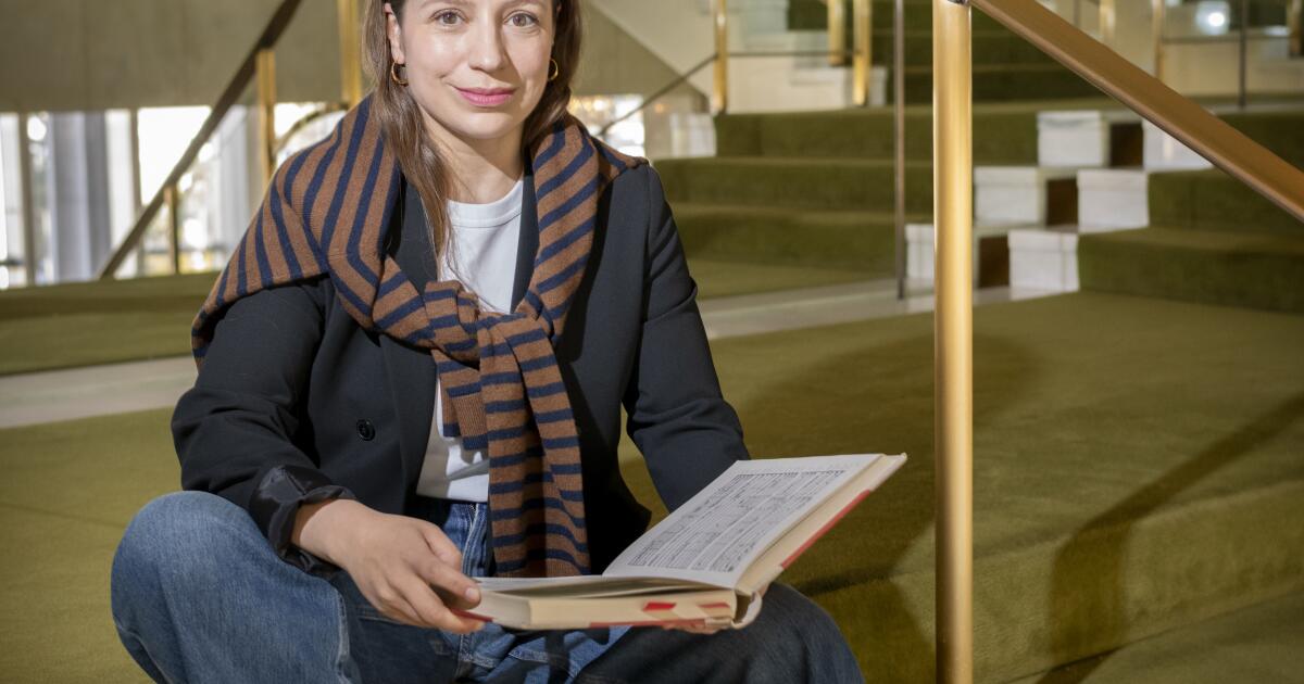 Dalia Stasevska dirigeert Philip Glass’ ‘Echnaten’ bij LA Opera