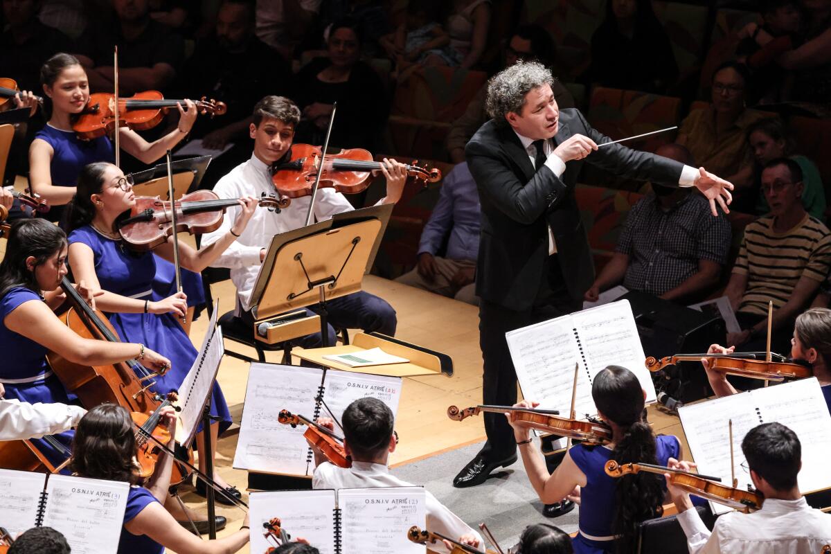 Gustavo Dudamel conducts the the National Children's Symphony of Venezuela.