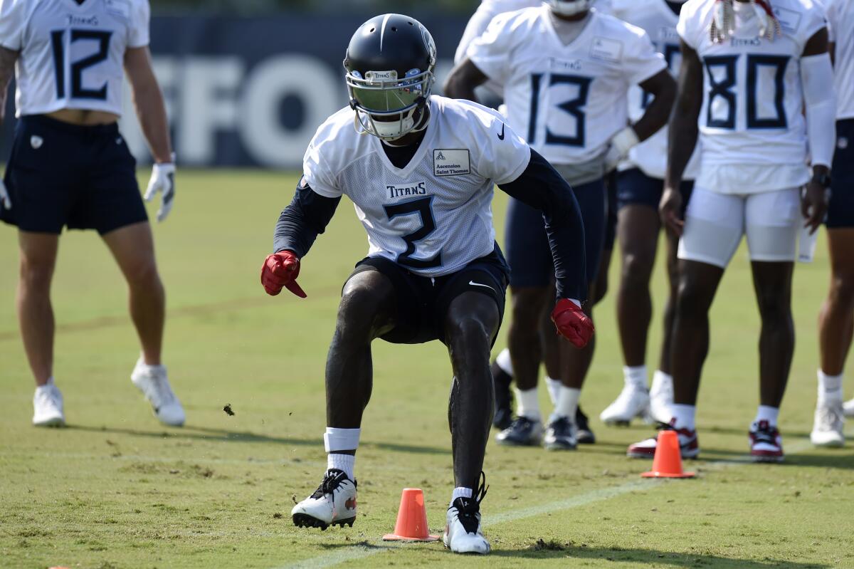 Titans top pick Farley practices; Jones leaves drills early - The San Diego  Union-Tribune