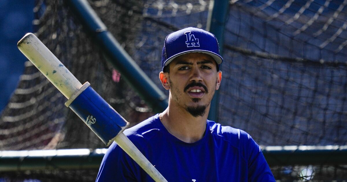 Dodgers option slumping rookie Miguel Vargas. So who plays second base now?
