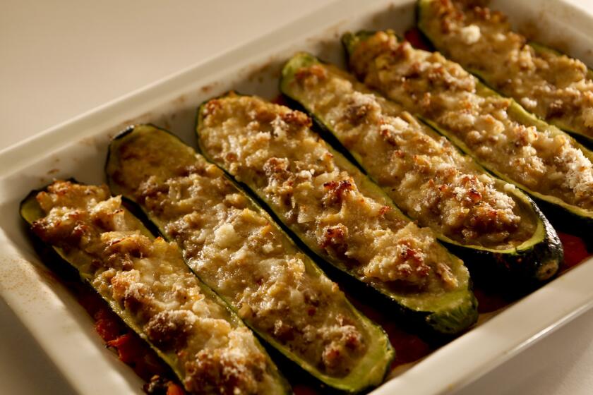 Recipe: Zucchini stuffed with italian sausage