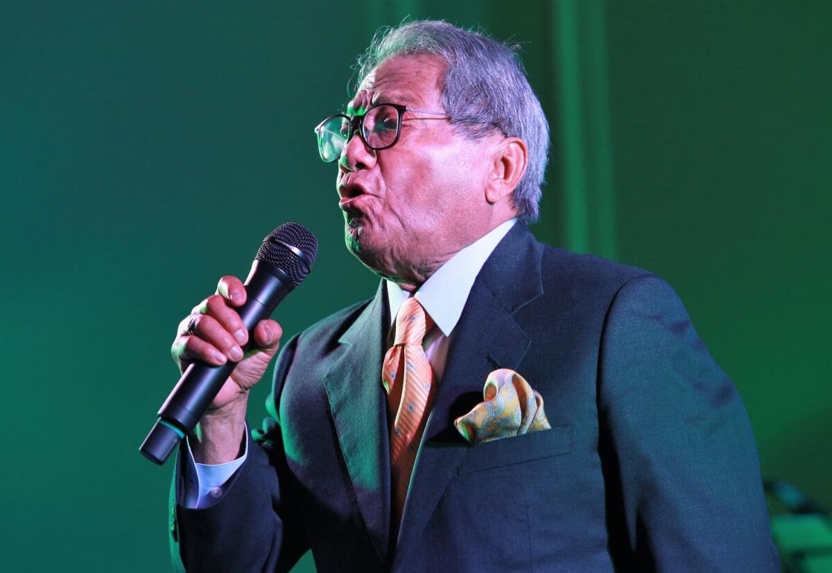El cantautor Armando Manzanero durante una de sus presentaciones.