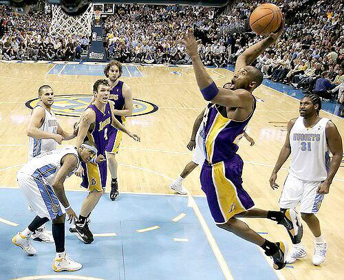 Kobe Bryant airborne
