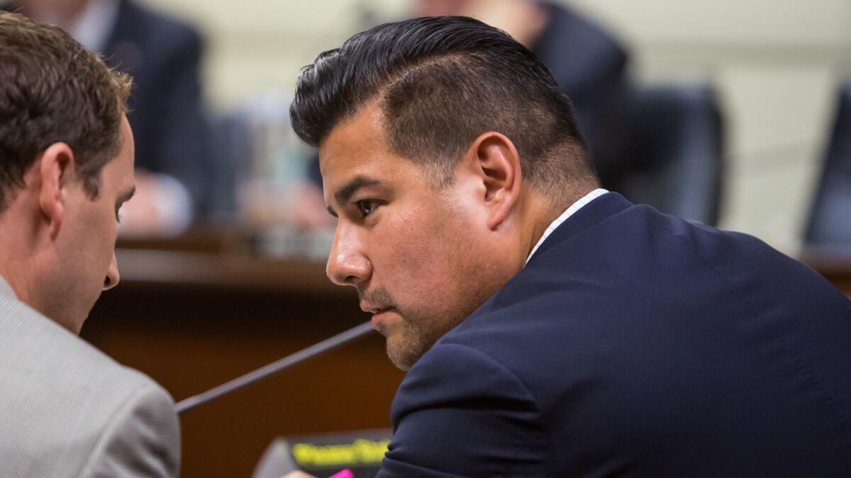 Sen. Ricardo Lara (D-Bell Gardens) authored legislation to reduce short-lived climate pollutants. (Marcus Yam / Los Angeles Times)