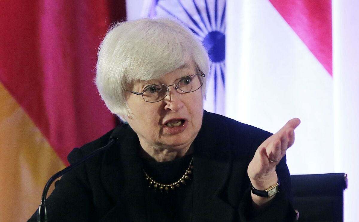 More than 350 economists have a signed a letter to President Obama calling on him to nominate Federal Reserve Vice Chair Janet Yellen to be the central bank's next chairman.